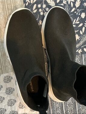 Primark Black Slip-On Knit Sneakers with White Soles